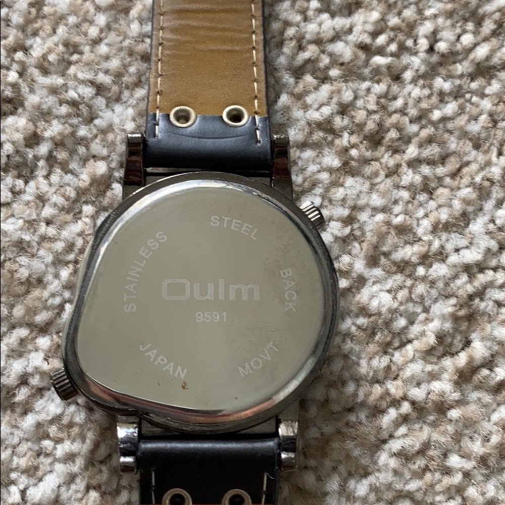 Oulm Watch - Picture 3 of 3
